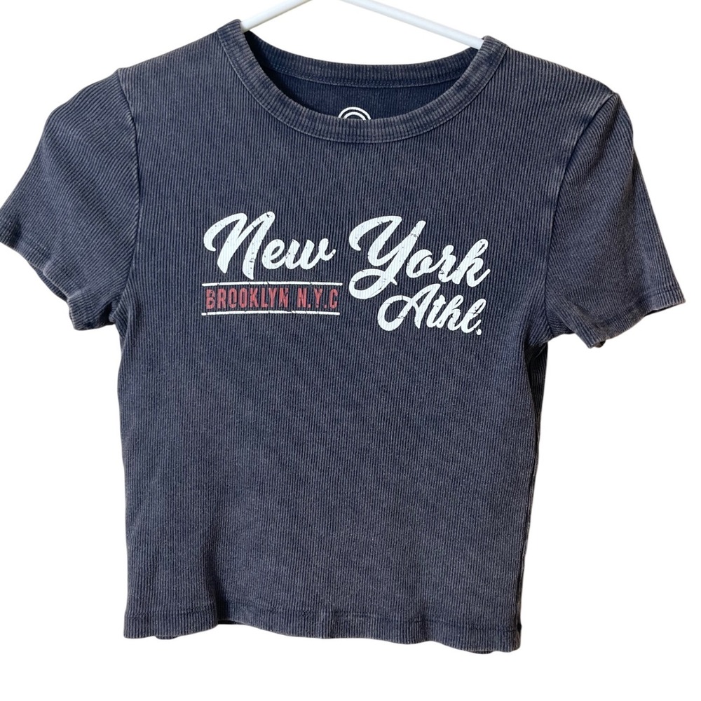 Social Culture New York Brooklyn Ribbed Baby Tee Size M Grey Y2K Streetwear Crop - Picture 1 of 5